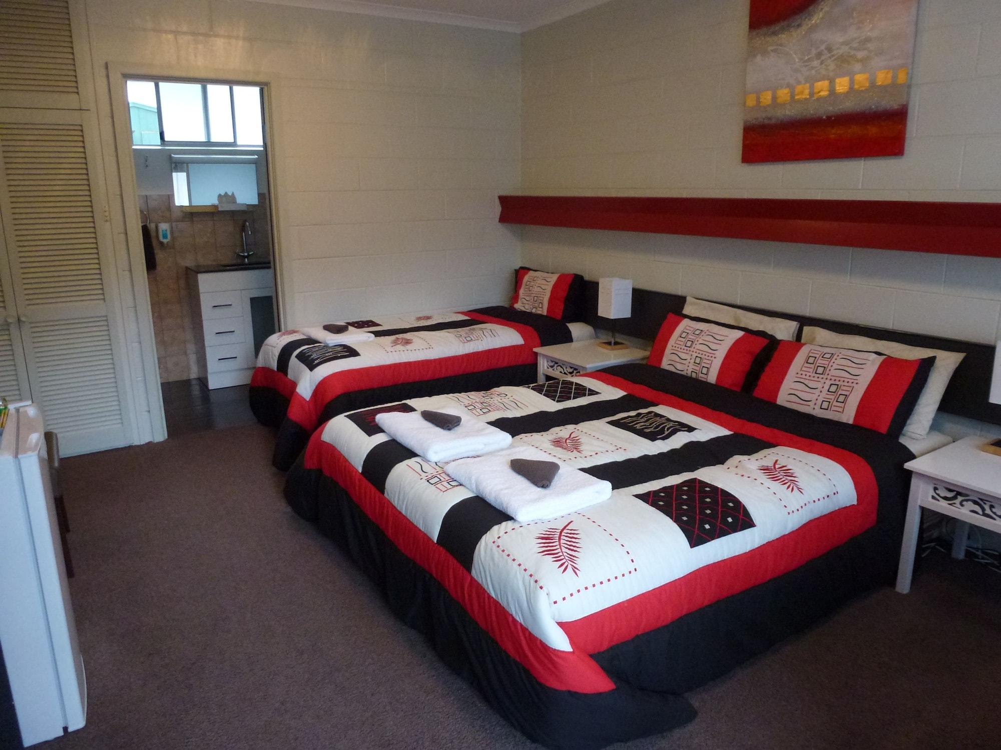 The Grampians Halls Gap